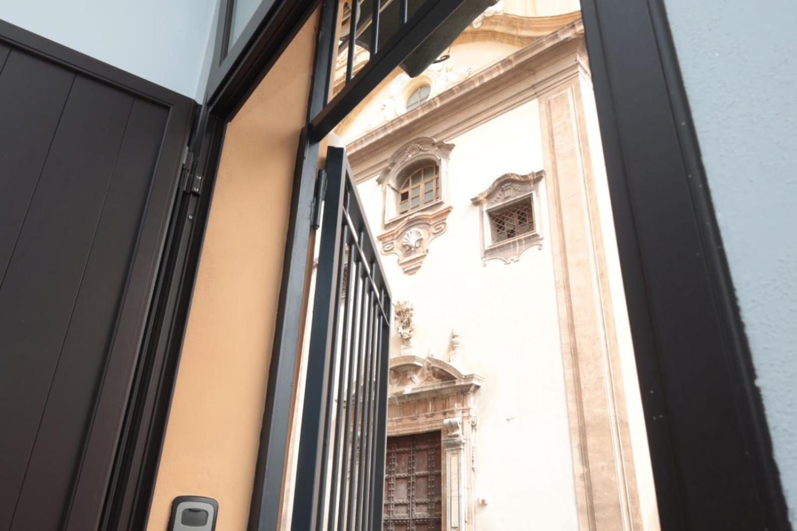 Gianbri Apartment Palermo Ngoại thất bức ảnh